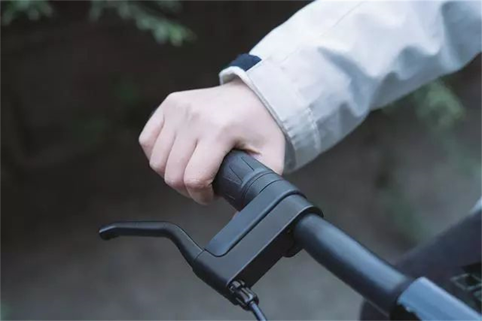 14гʺϼ꺢