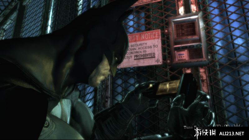 ֮ķԺBatman Arkham AsylumĺV1.1棨V1.1֮ǰ汾еBUG⡣ڰķԺV1.1汾Ϸʹ֮ǰؽϷV1.1棬װ󼴿ֱӽϷ